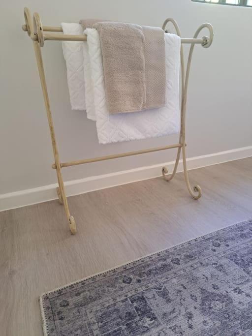 Broad Oaks Apartment Cape Town
